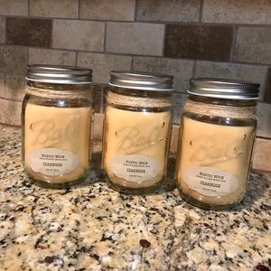 One (1) Teakwood Scented Candle